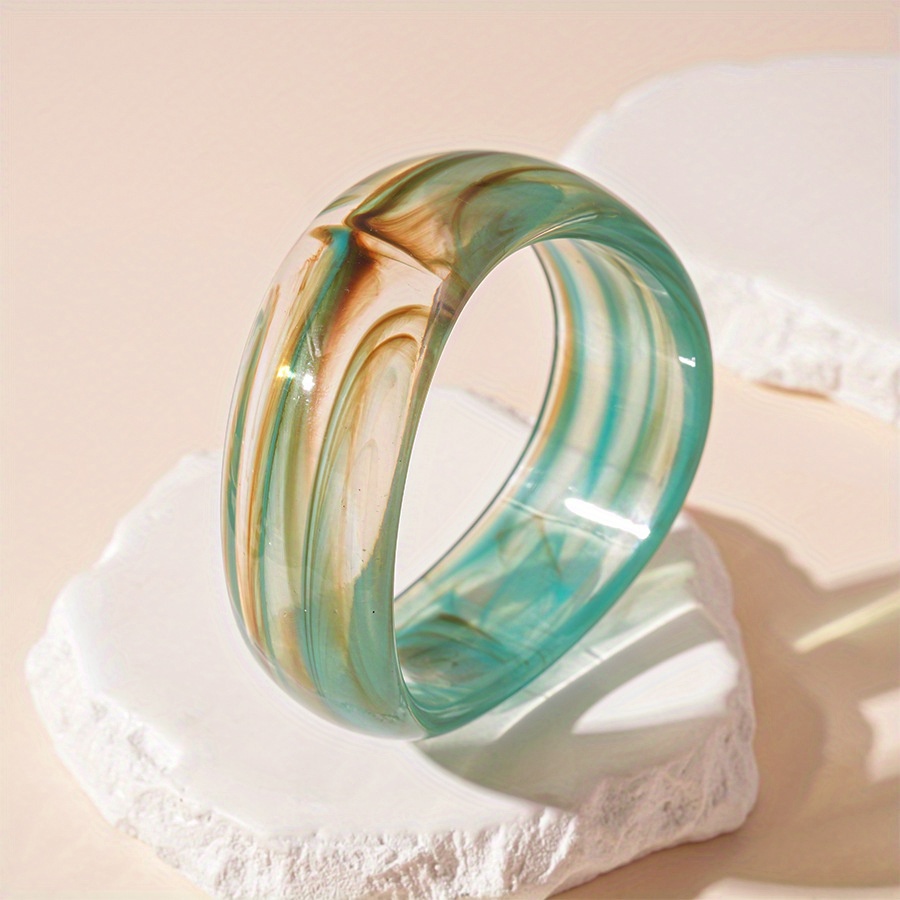 Irregular Resin Gradient Wave Bracelet for Women